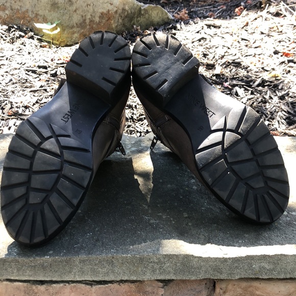 Women’s Nine West booties. Size 6. - Picture 7 of 11